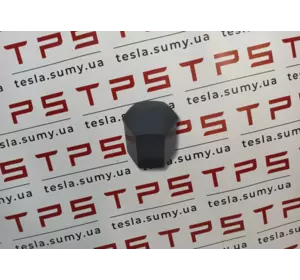 Ковпачок колісної гайки (довгий) чорний Tesla Model S, 1027010-00-B