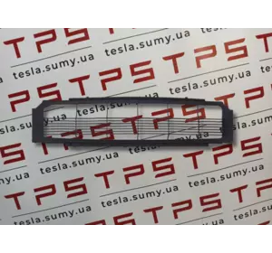 Решітка радіатора бампера переднього Tesla Model S Restyling, 1058022-00-B (105802200B)