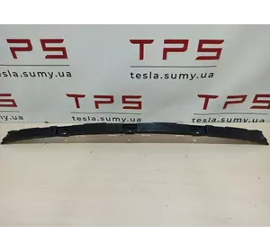 Кронштейн заднього бампера центральний б/в Tesla Model S Restyling, 6007724-00-E (6007724-00-D) 6007724-00-C