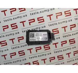 Антена датчиків тиску в шинах (TPMS) б/в Tesla Model X, 1034601-00-B