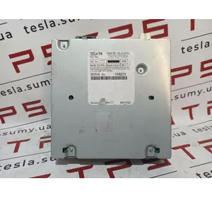 Радіо (PREMIUM) (EUR) TEGRA б/в Tesla Model S, 1004787-02-D
