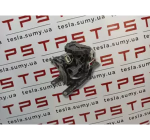 Насос гальмівної системи оригінал б/в Tesla Model S, 6006359-00-A