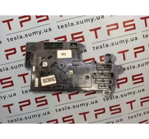 Контролер низьковольтний передній правий Tesla Model 3, 1100340-32-I