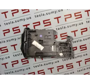 Модуль керування температурою правий Tesla Model 3, 1567454-00-B