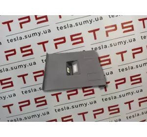 Панель кнопка відкриття капота Tesla Model S, 1008969-00-B