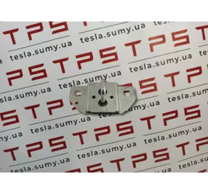 Скоба замку кришки багажника новий Tesla Model S, A2127400132