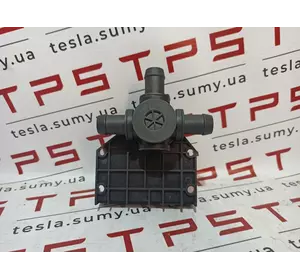 Клапан 3-х ходової системи охолодження б/в Tesla Model S, 6007384-00-B (6007384-00-C)