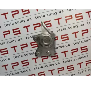 Плита опорна заднього підрамника права б/в Tesla Model S, 6008491-00-B
