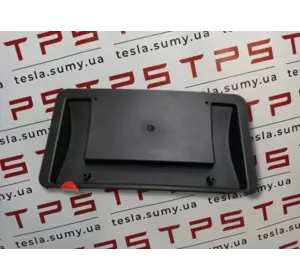 Кронштейн кріплення переднього номерного знака Tesla Model 3, 1096829-00-F