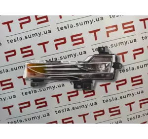 Фара протитуманна ліва (USA) LH Tesla Model S Plaid, 1563710-00-B (156371000B)