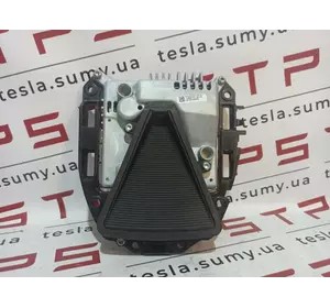 Передня камера 1АП Tesla Model S, 1038482-00-J