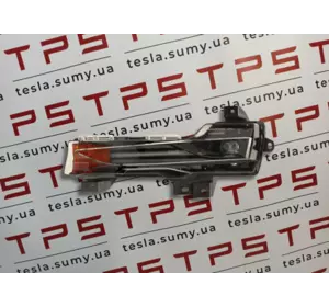 Фара протитуманна ліва (повна) (USA) аналог Tesla Model 3, 1077391-00-C (107739100C)