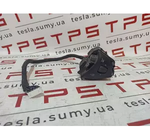 Кнопка перемикання (на кермі) ліва Tesla Model S Restyling, 1013242-00-H