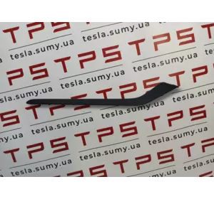 Облицювання (накладка) консолі права Tesla Model 3, 1087944-00-D