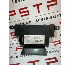 Контролер системи безпеки, центральний + ключ карта Tesla Model Y, 1100241-00-G (110024100G)