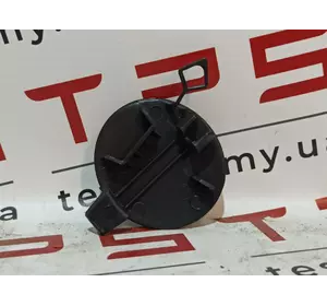 Заглушка буксирувального гака бампера заднього аналог Tesla Model Y, 1494426-00-A (149442600A)