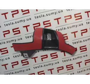 Кронштейн нижній переднього бампера правий RH Tesla Model S Restyling, 1074904-00-C (107490400C)