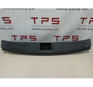 Накладка заднього багажника Tesla Model S, 1010824-00-C